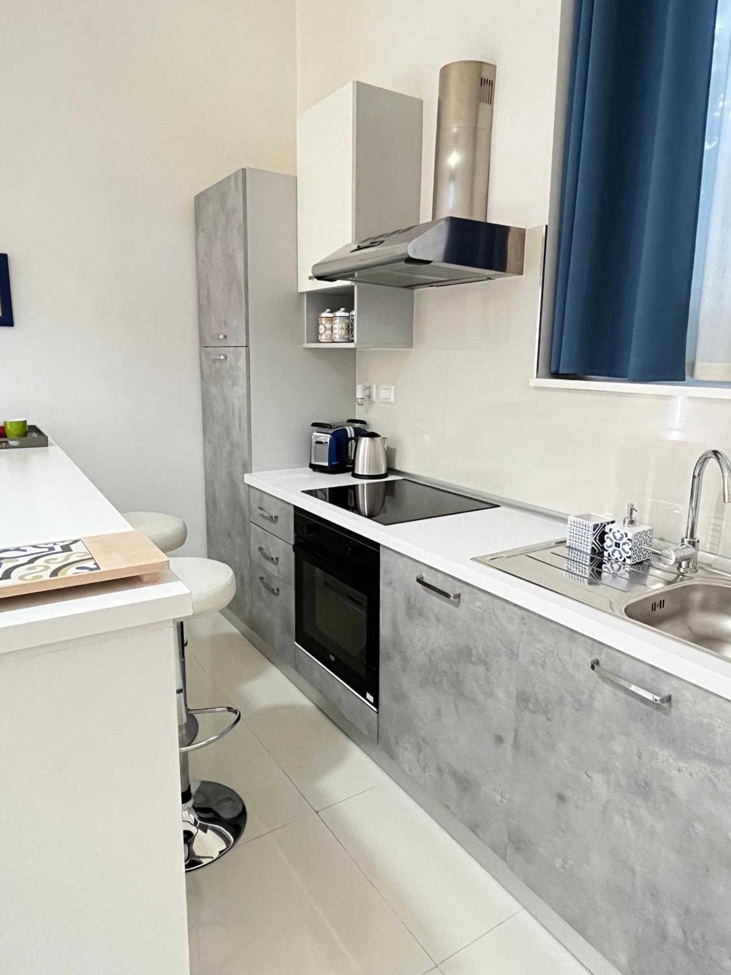 דירות רומא Residenza Santi Ai Monti מראה חיצוני תמונה