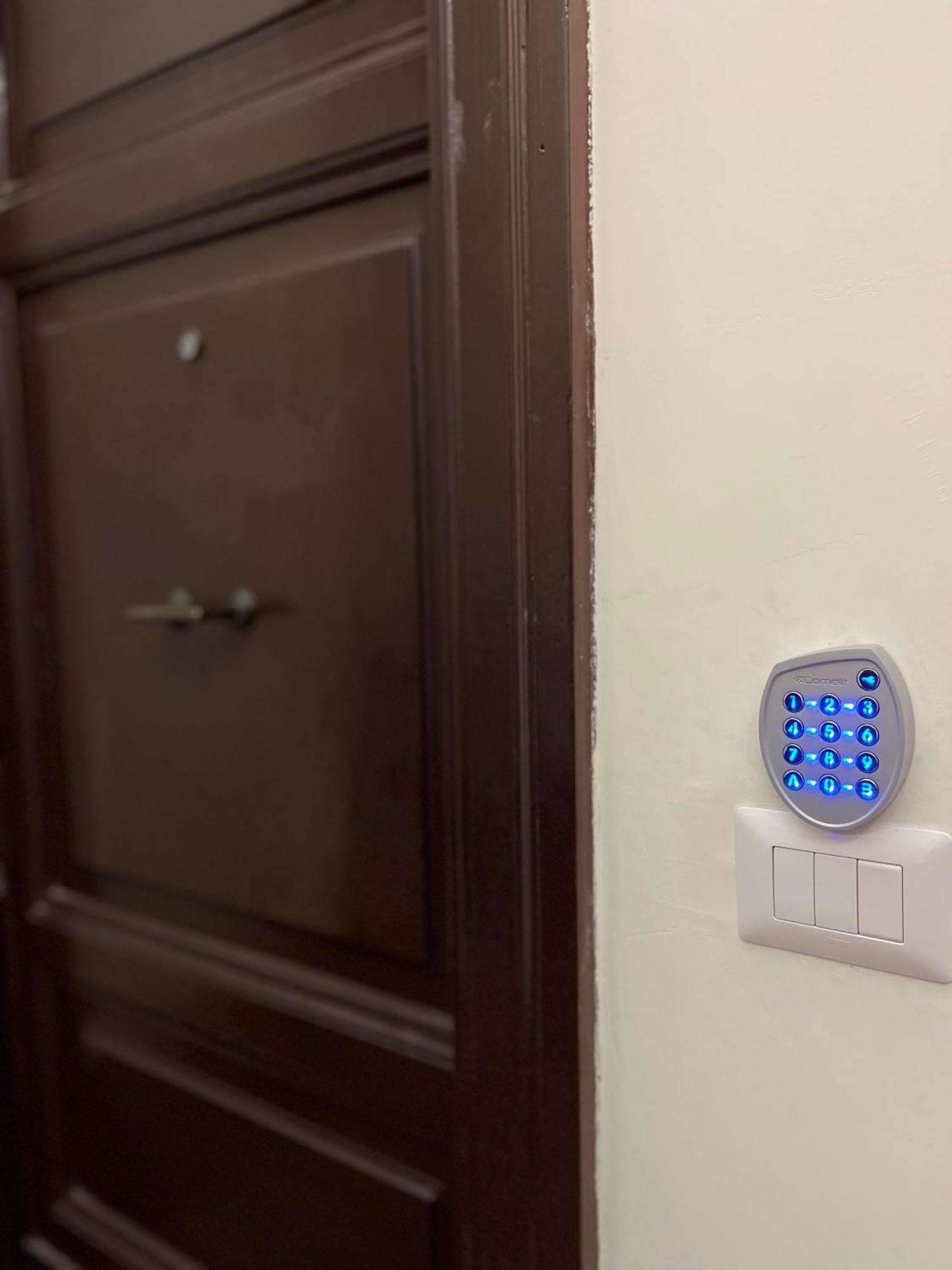 דירות רומא Residenza Santi Ai Monti מראה חיצוני תמונה