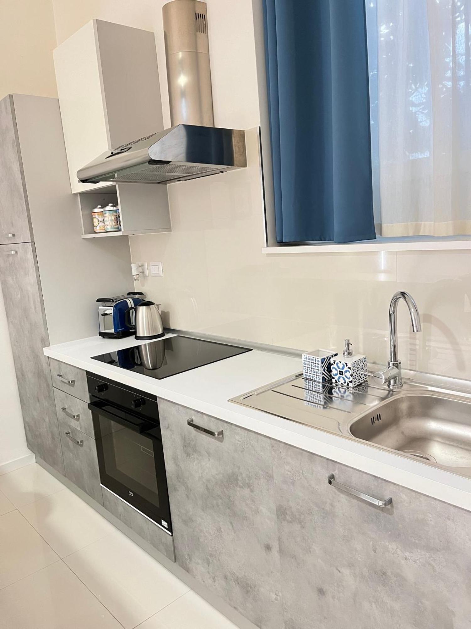 דירות רומא Residenza Santi Ai Monti מראה חיצוני תמונה